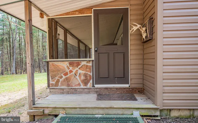 $235,000 | 220 Gillens Road, Mill Hall, PA 17751