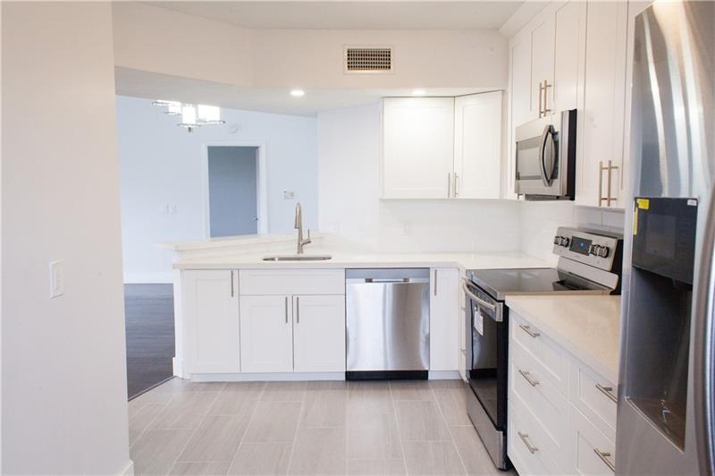 9055 Wiles Road, Unit 307 Coral Springs, FL 33067 - Photo 3 of 4 20181205002816375339000000-o