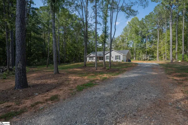$325,000 | 293 Cecil Drive, Waterloo, SC 29384