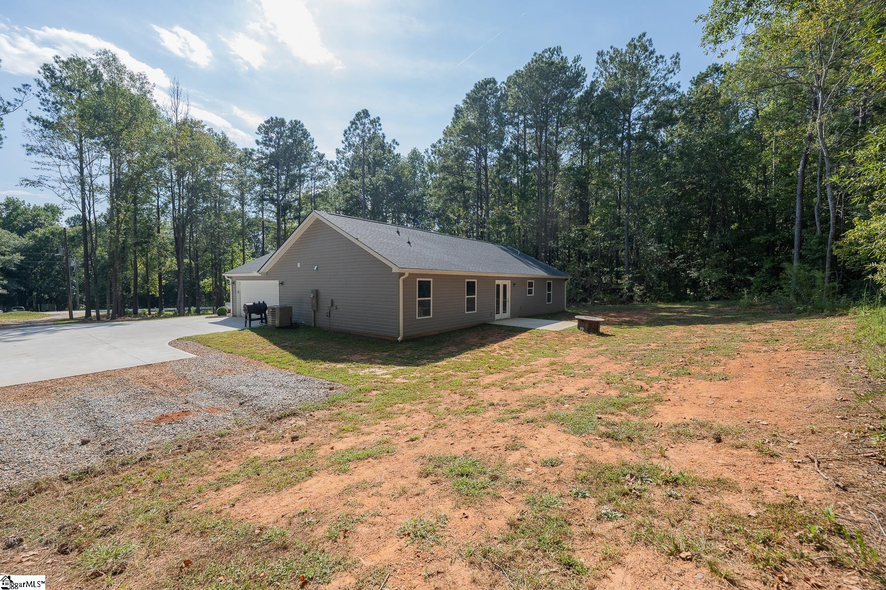 293 Cecil Drive Waterloo, SC 29384 - Photo 24 of 26