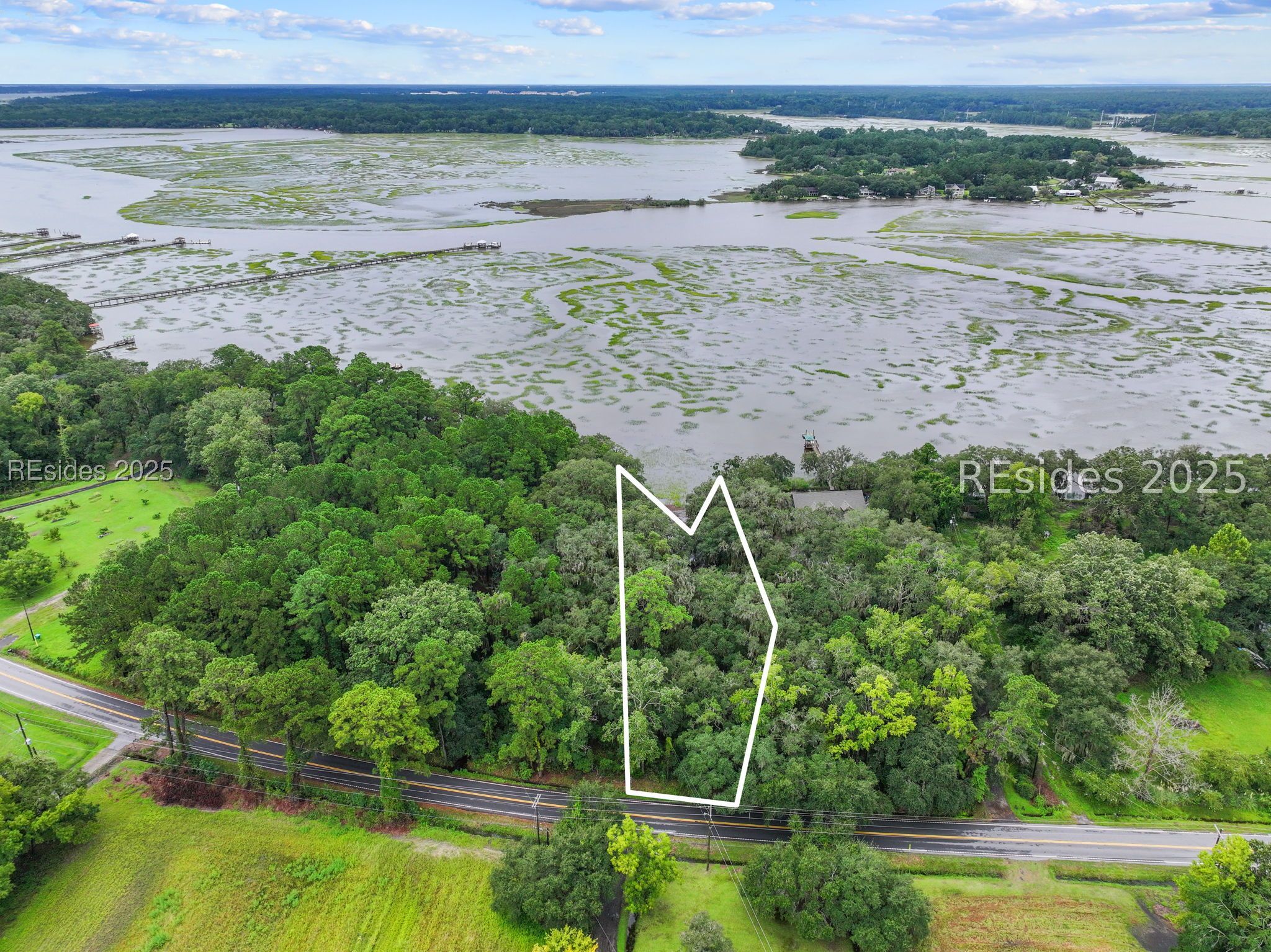 108 Stuart Point Road Seabrook, SC 29940 - Photo 8 of 12