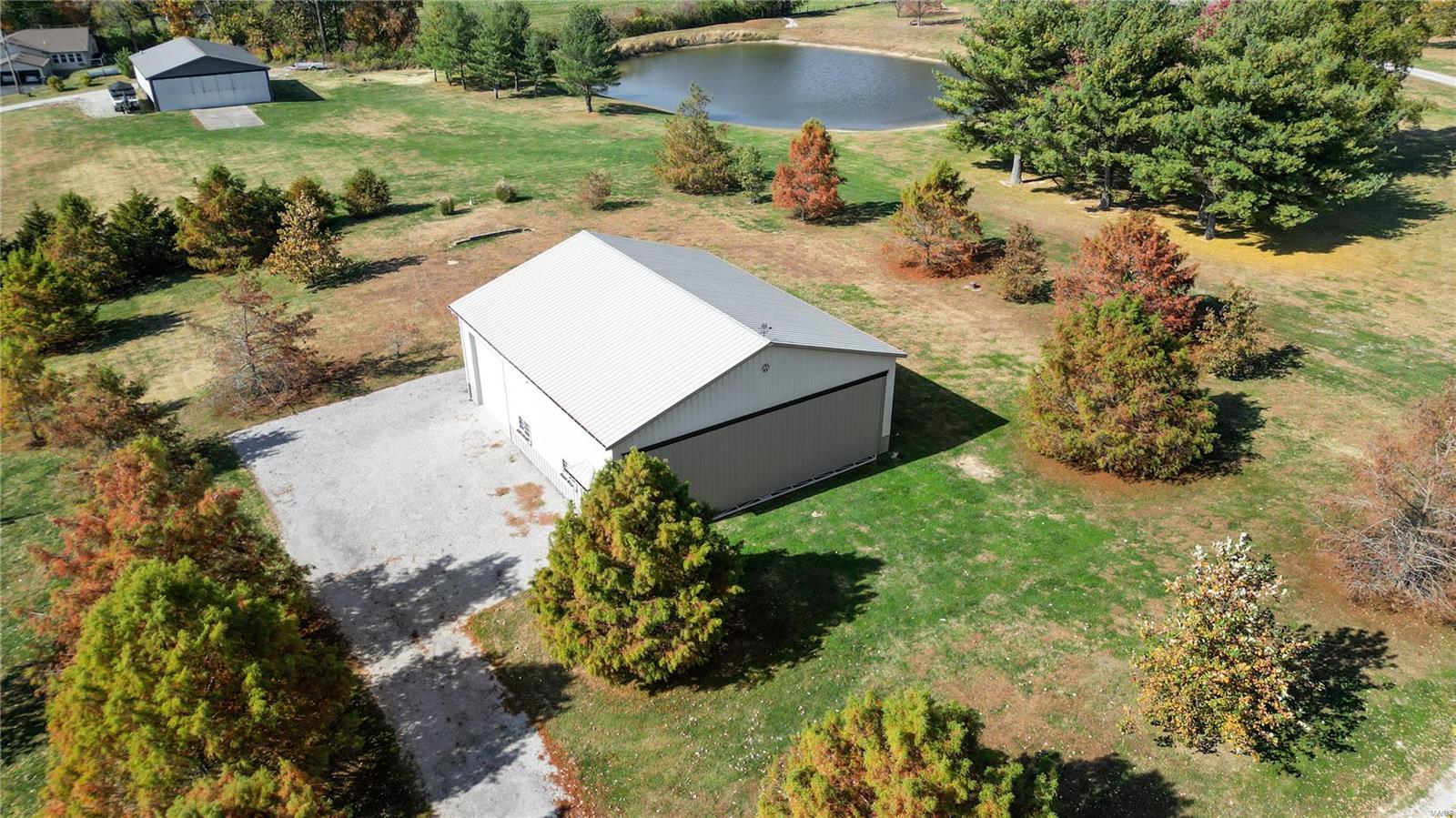 2193 Clover Leaf School Road Belleville, IL 62223 - Photo 8 of 61 Gallery Image 8