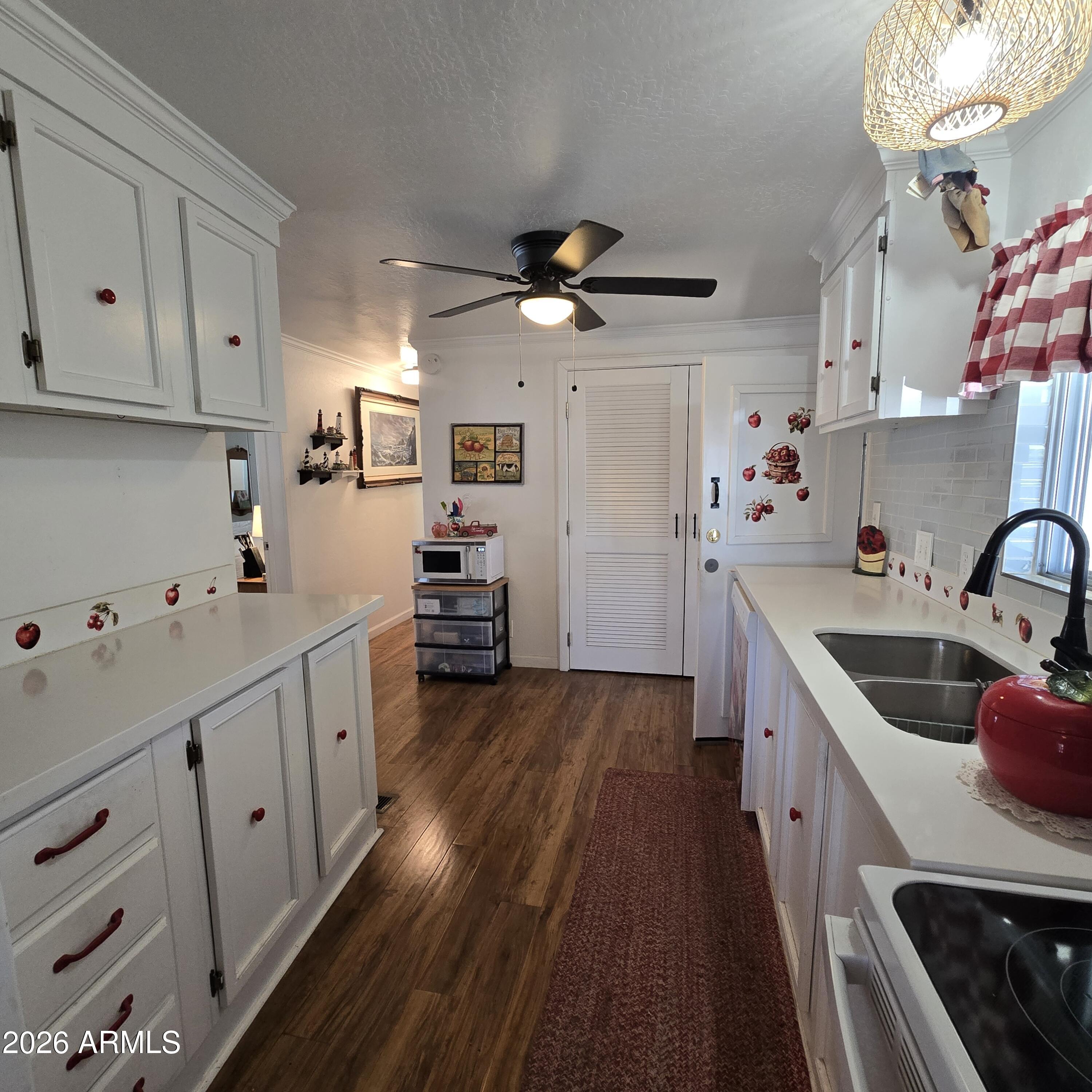 205 West Bell Road, Unit 235 Phoenix, AZ 85023 - Photo 8 of 48 20260415_123931