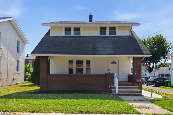 $195,000 | 854 9th Street Northeast, Massillon, OH 44646