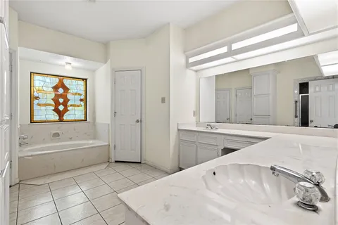 $385,000 | 7331 Athlone Drive, Houston, TX 77088