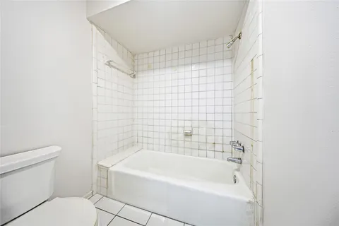 $385,000 | 7331 Athlone Drive, Houston, TX 77088