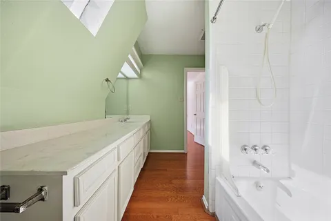 $385,000 | 7331 Athlone Drive, Houston, TX 77088