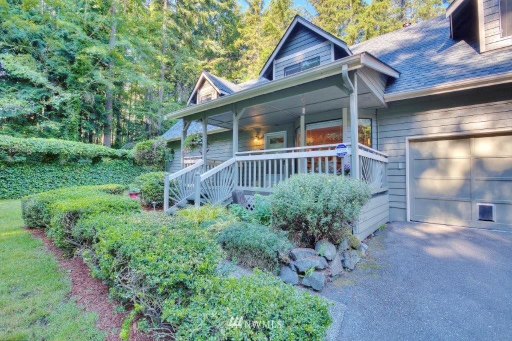 5812 Banner Road Southeast Port Orchard, WA 98367 - Photo 2 of 22 Gallery Image 2