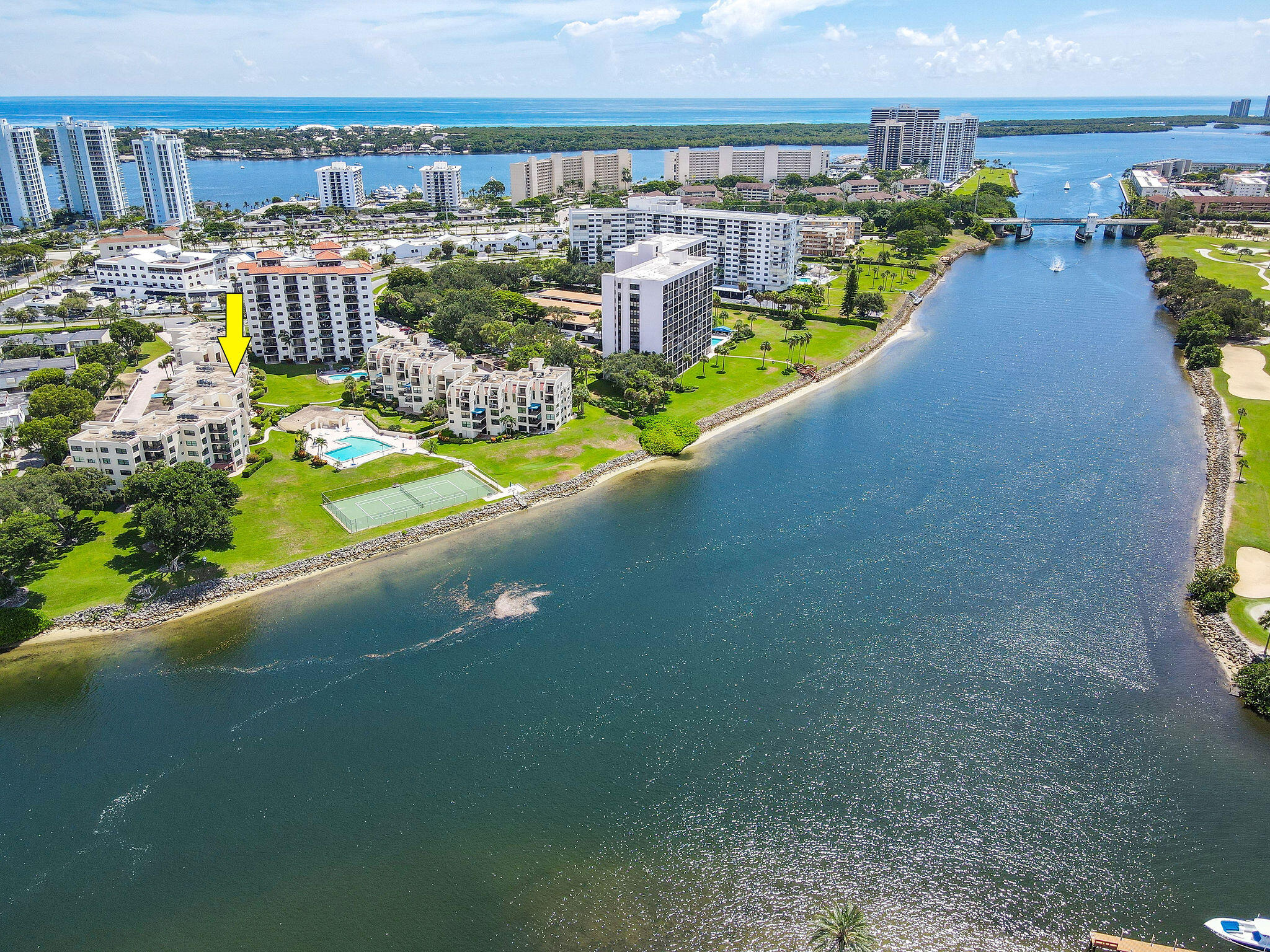 372 Golfview Road, Unit 503 North Palm Beach, FL 33408 - Photo 1 of 54 374GolfviewRd#503Aerial5