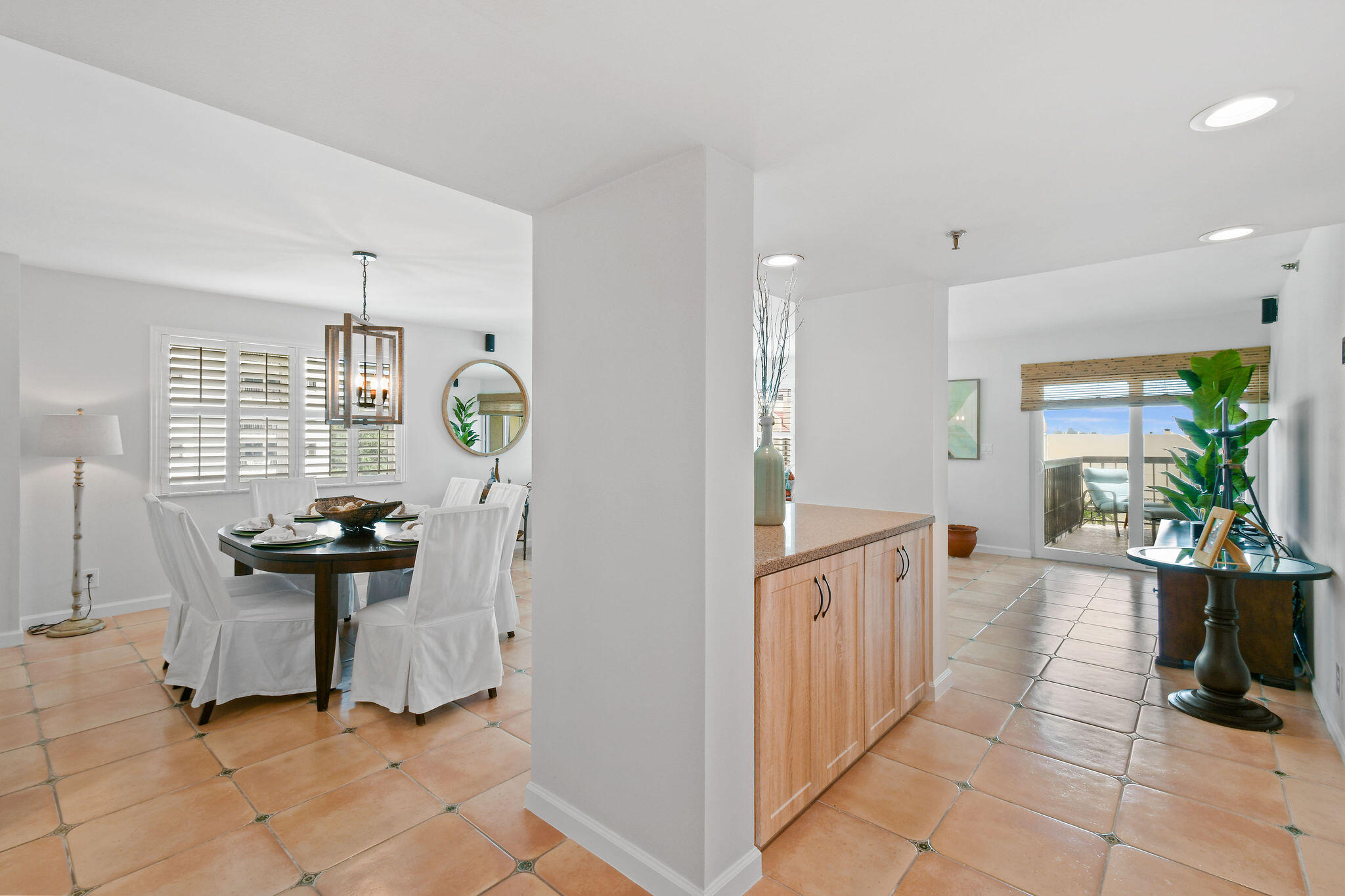372 Golfview Road, Unit 503 North Palm Beach, FL 33408 - Photo 2 of 54 374GolfviewRd#503_17