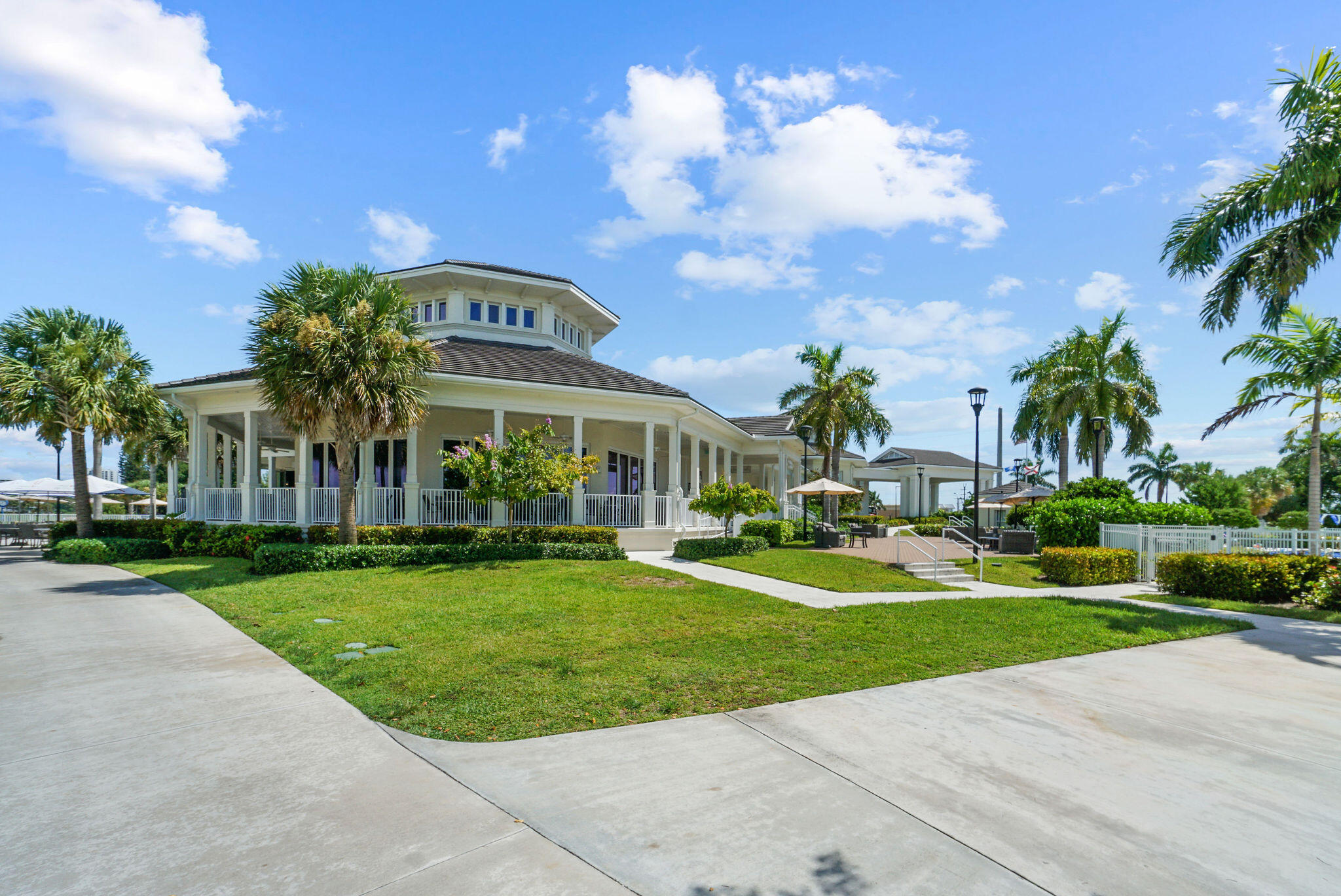 372 Golfview Road, Unit 503 North Palm Beach, FL 33408 - Photo 47 of 54 NorthPalmBeachCountryClub(7)