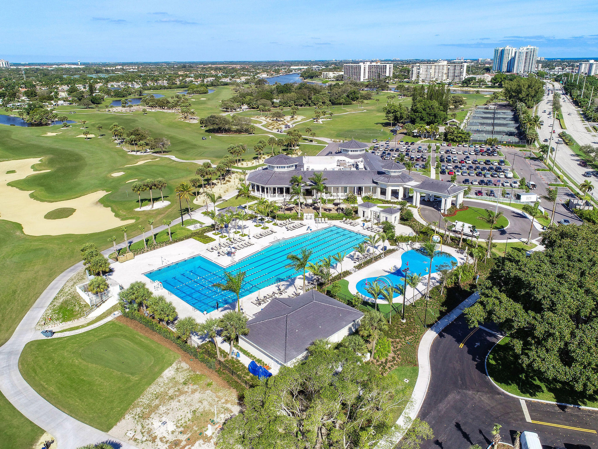 372 Golfview Road, Unit 503 North Palm Beach, FL 33408 - Photo 52 of 54 NorthPalmBeachCountryClubAerial(4)