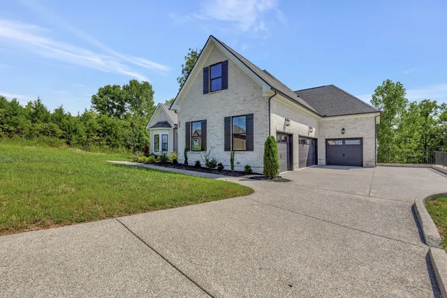 $824,900 | 805 Saddle Ridge Drive, Old Hickory, TN 37138