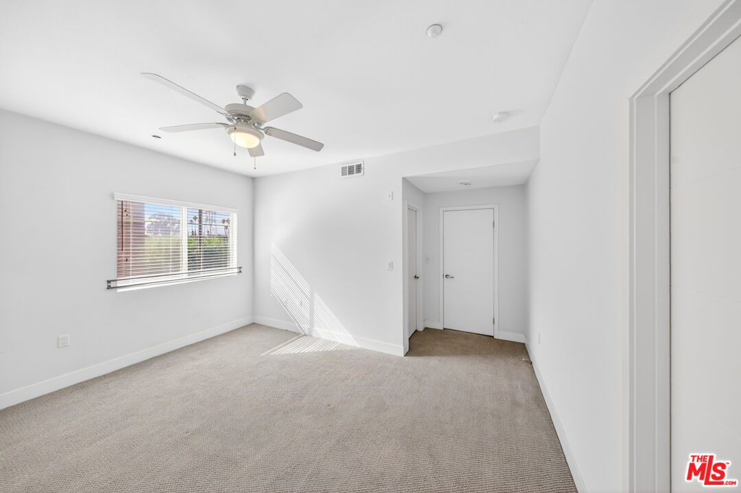 2980 Ripple Place, Unit 206 Los Angeles, CA 90039 - Photo 19 of 46