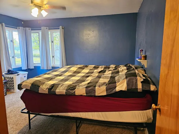 $179,900 | 409 North Prairie Street, Sherburn, MN 56171