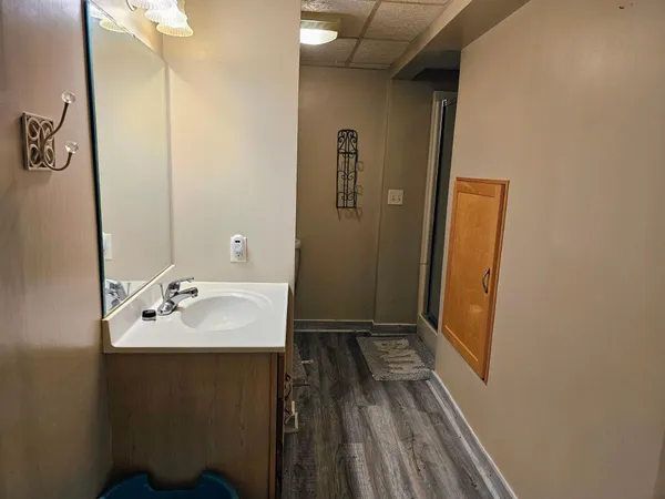 $179,900 | 409 North Prairie Street, Sherburn, MN 56171