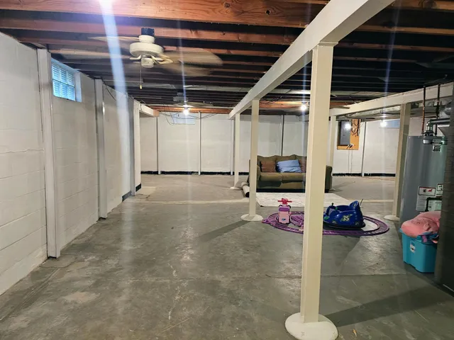 $179,900 | 409 North Prairie Street, Sherburn, MN 56171