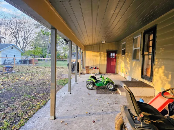 $179,900 | 409 North Prairie Street, Sherburn, MN 56171