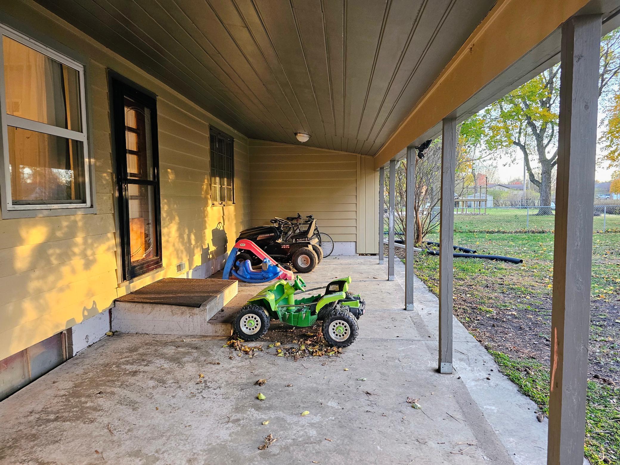 409 North Prairie Street Sherburn, MN 56171 - Photo 37 of 42