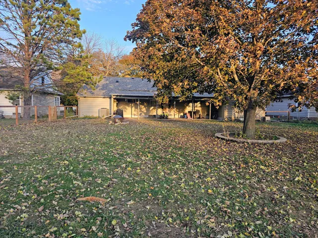 $179,900 | 409 North Prairie Street, Sherburn, MN 56171