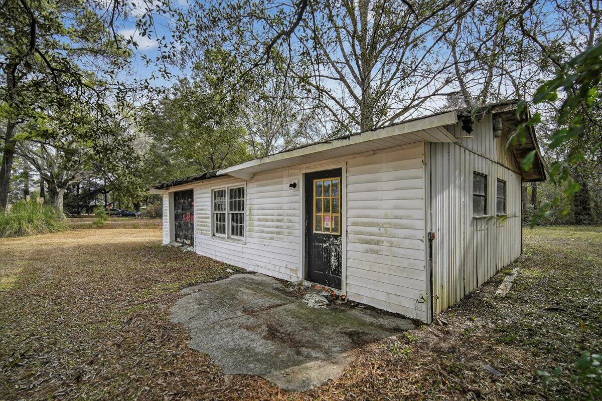 2137 North N Highway Bonneau, SC 29431 - Photo 19 of 22 Extra Building