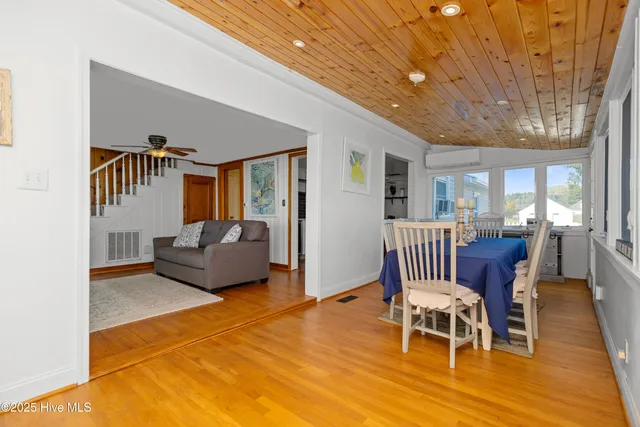 $628,000 | 172 Lands End Road, Knotts Island, NC 27950