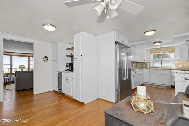 $628,000 | 172 Lands End Road, Knotts Island, NC 27950