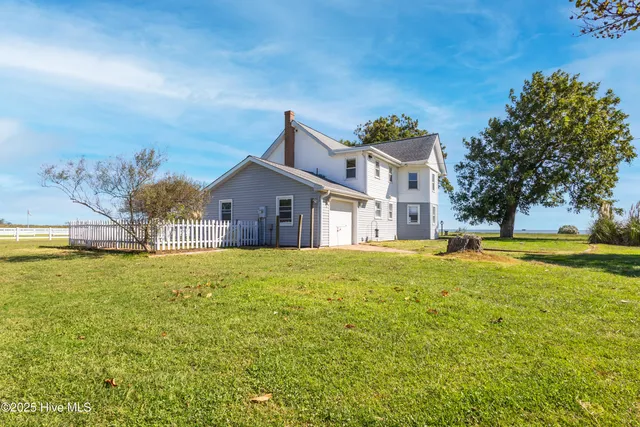 $628,000 | 172 Lands End Road, Knotts Island, NC 27950