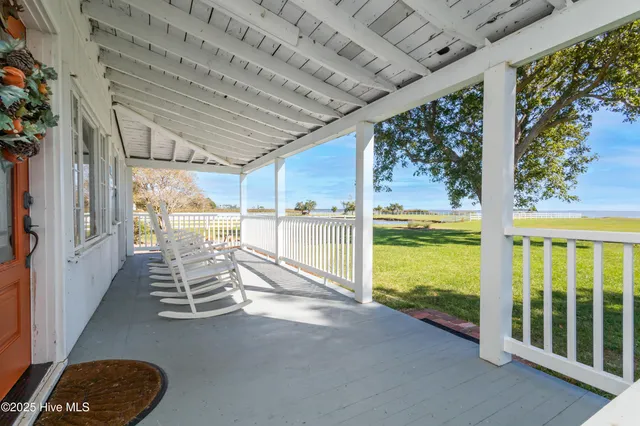 $628,000 | 172 Lands End Road, Knotts Island, NC 27950