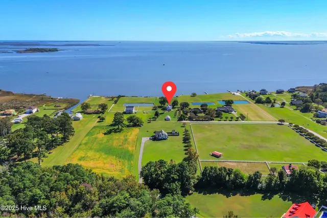 $628,000 | 172 Lands End Road, Knotts Island, NC 27950