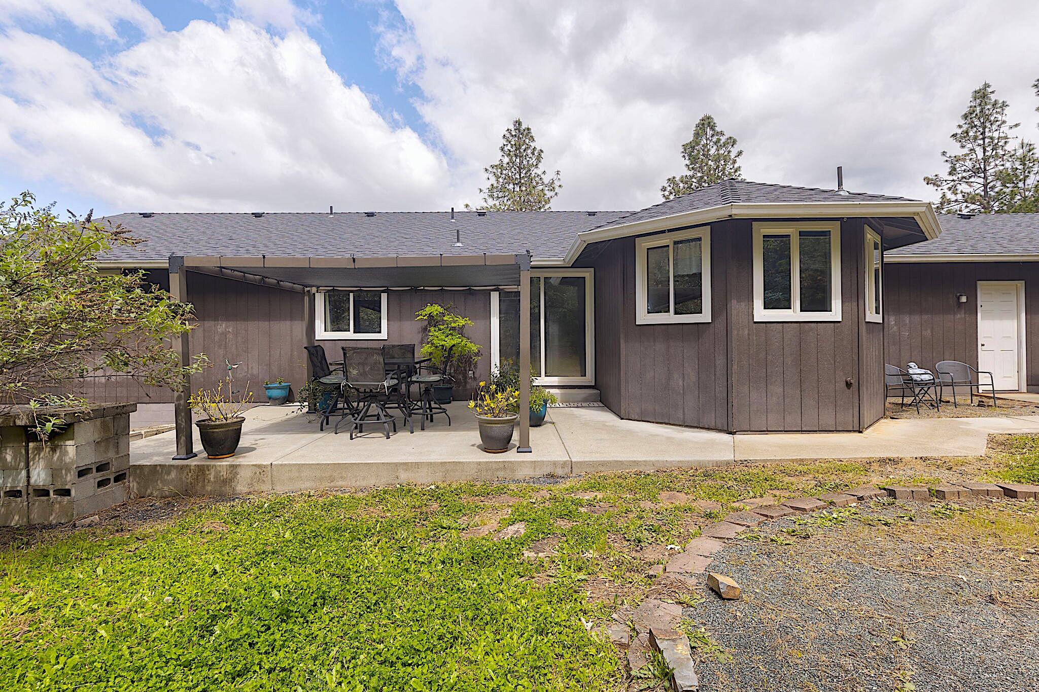 587 Summit Loop Grants Pass, OR 97527 - Photo 40 of 59 24-web-or-mls-587-summit-loop