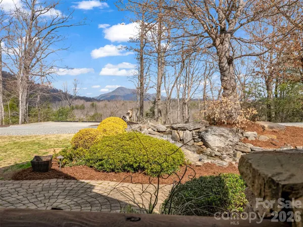$1,595,000 | 182 Deer Trail, Lake Lure, NC 28746