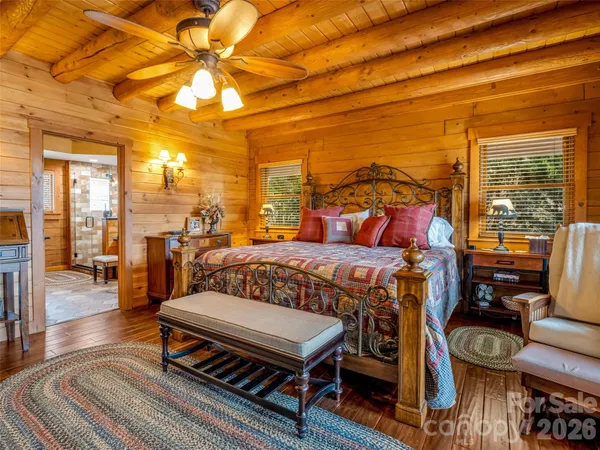 $1,595,000 | 182 Deer Trail, Lake Lure, NC 28746
