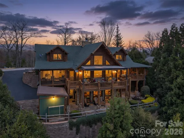 $1,595,000 | 182 Deer Trail, Lake Lure, NC 28746