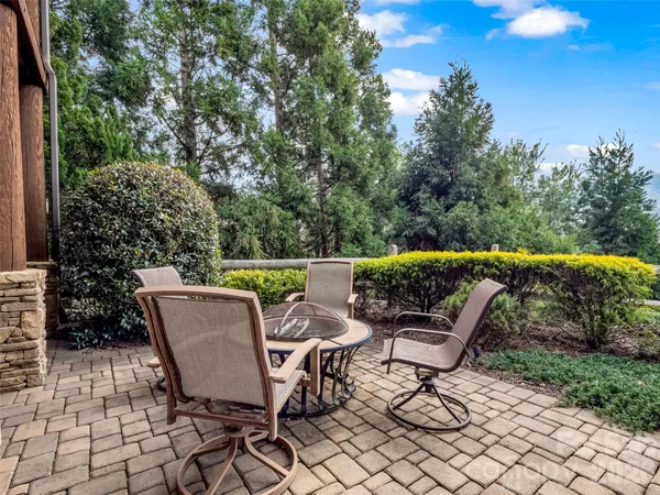 $1,595,000 | 182 Deer Trail, Lake Lure, NC 28746