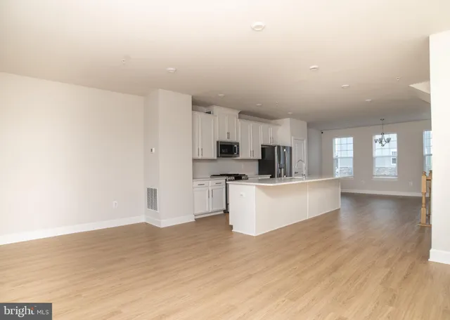 $580,000 | 8369 Meadowood Drive, Hanover, MD 21076