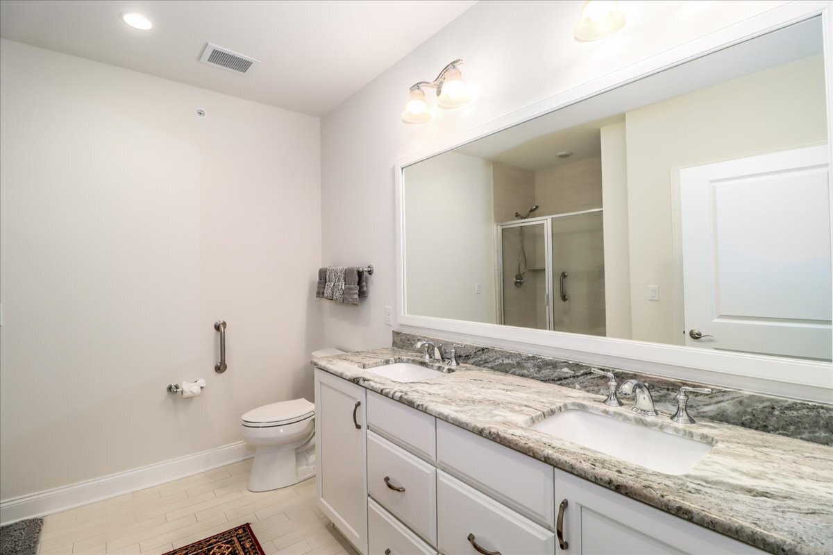 433 Brookside Court, Unit 433 Newtown, CT 06470 - Photo 23 of 38