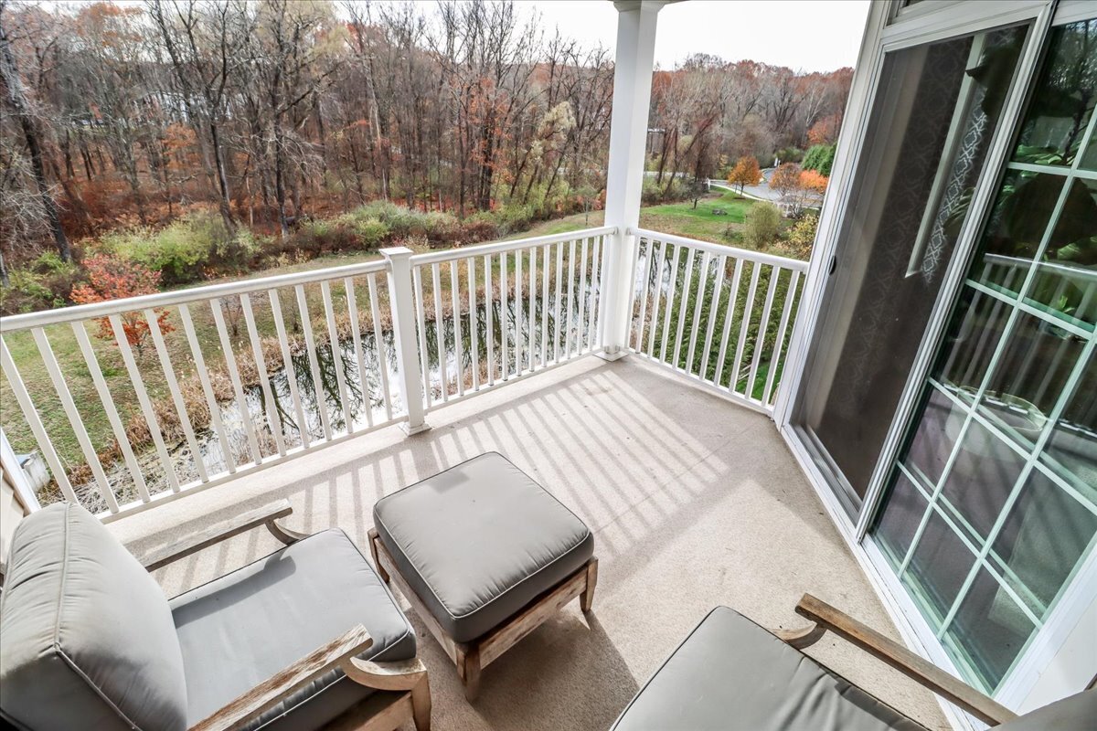 433 Brookside Court, Unit 433 Newtown, CT 06470 - Photo 31 of 38