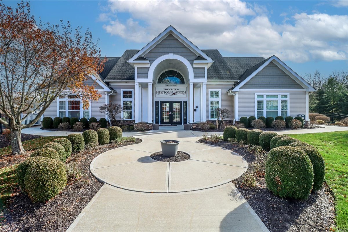 433 Brookside Court, Unit 433 Newtown, CT 06470 - Photo 33 of 38