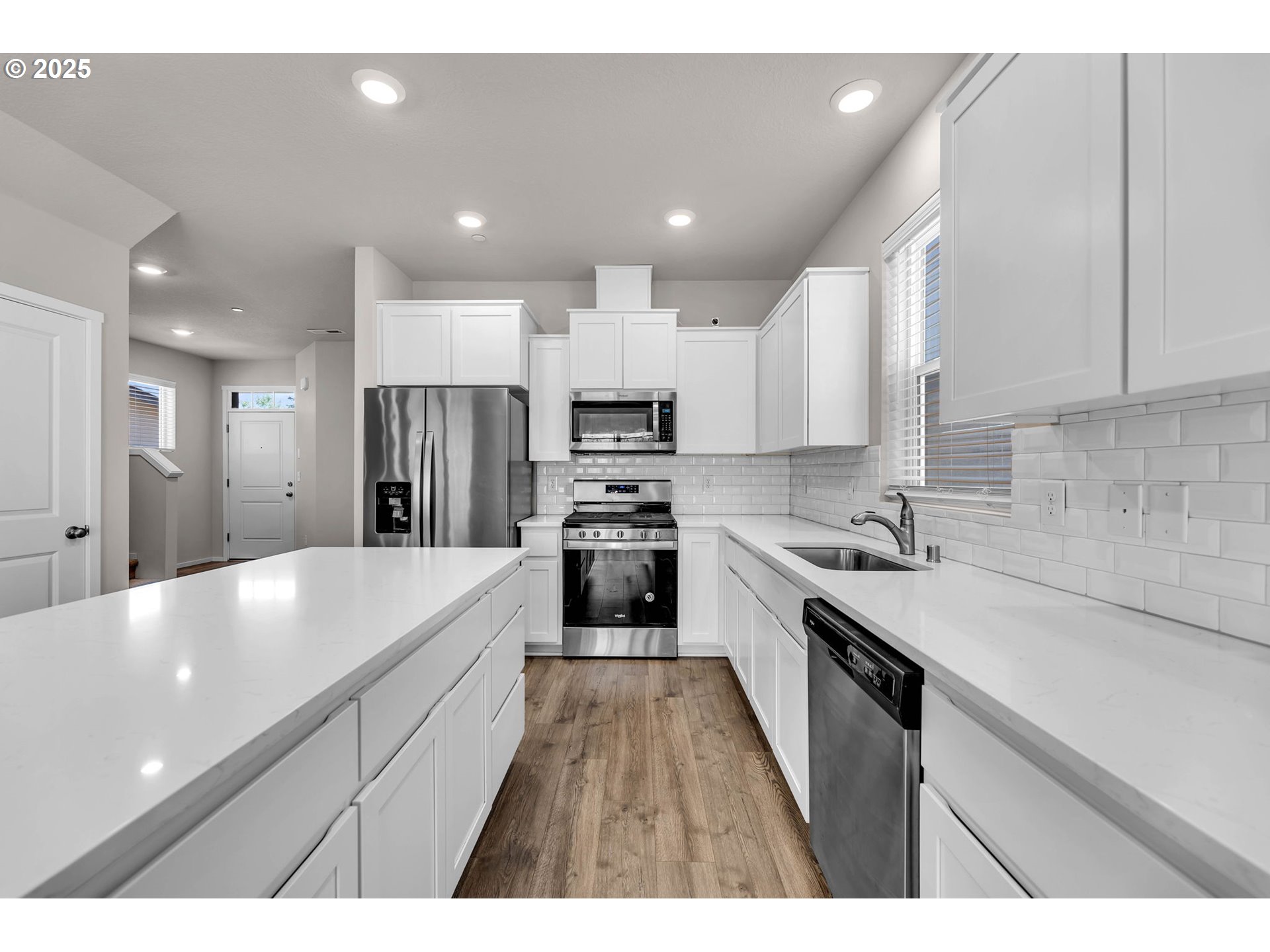 9442 North Chestnut Street Camas, WA 98607 - Photo 14 of 47 Kitchen