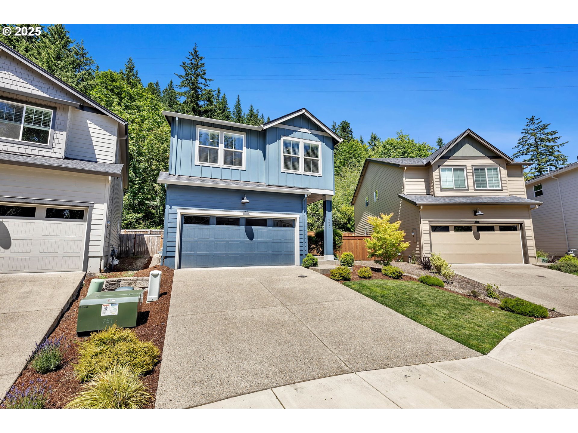 9442 North Chestnut Street Camas, WA 98607 - Photo 3 of 47 Front Yard