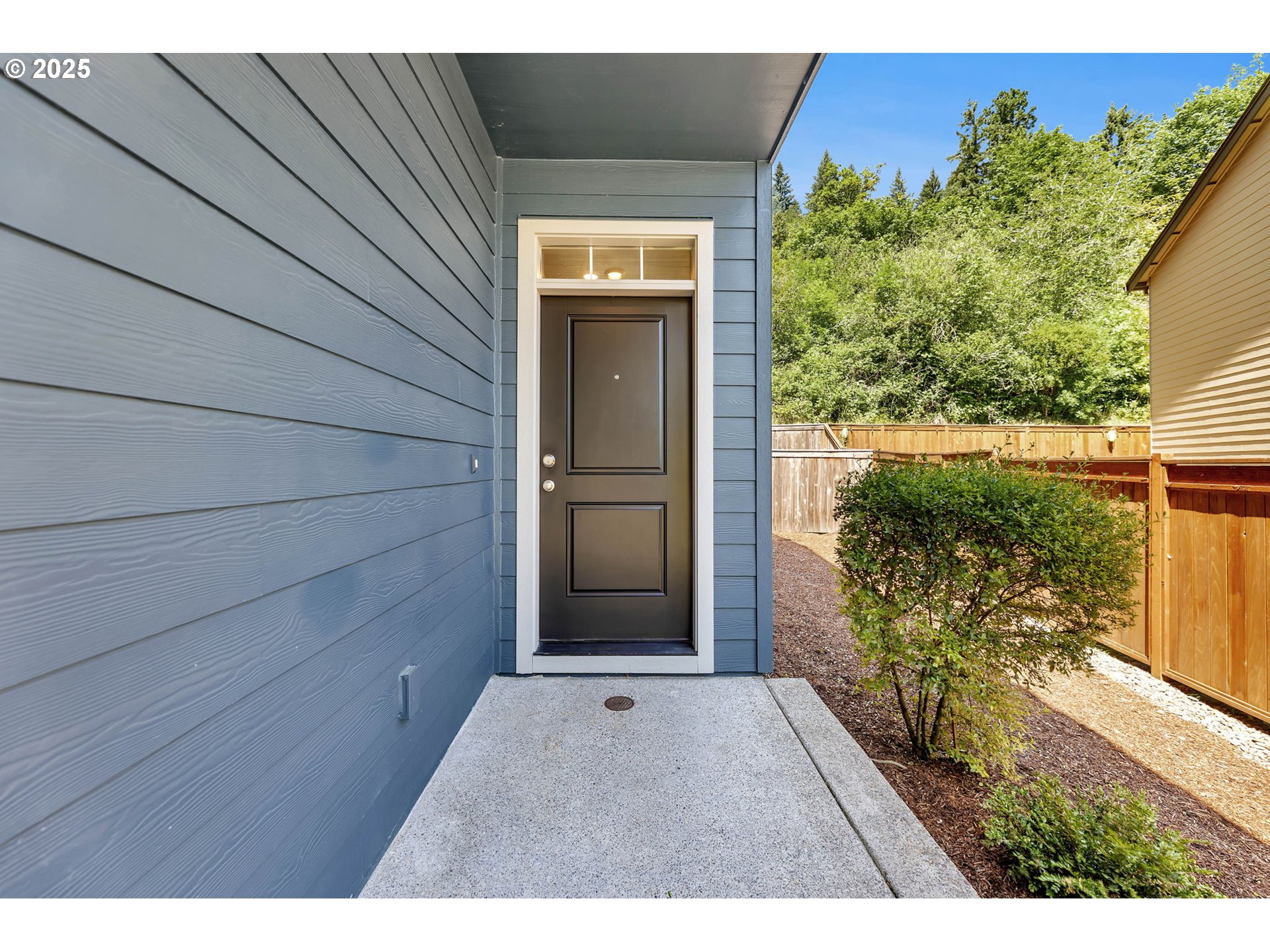 9442 North Chestnut Street Camas, WA 98607 - Photo 4 of 47 Exterior