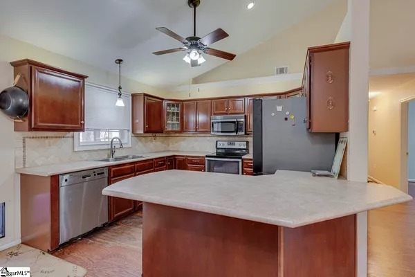 $389,999 | 189 Fond Du Lac Drive, Central, SC 29630
