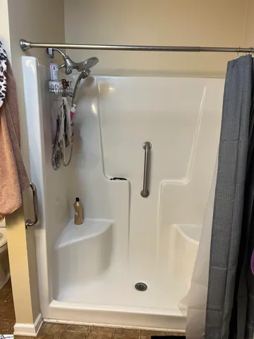 $399,999 | 189 Fond Du Lac Drive, Central, SC 29630