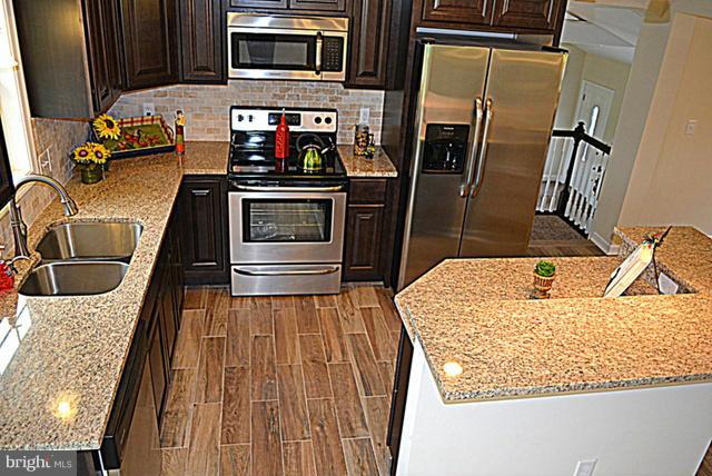 6052 Ray Norwood Road Prince Frederick, MD 20678 - Photo 3 of 28 Kitchen
