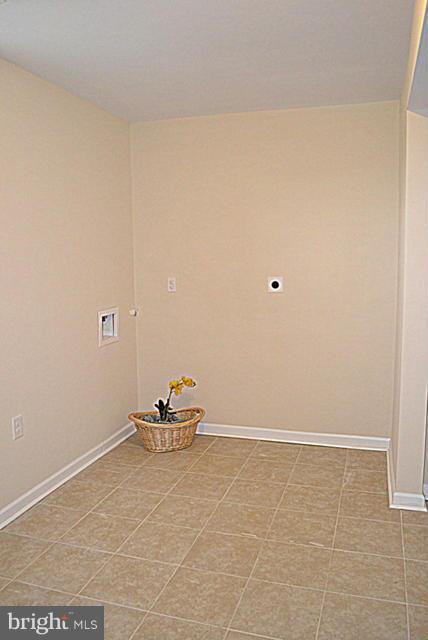6052 Ray Norwood Road Prince Frederick, MD 20678 - Photo 22 of 28 Interior (General)