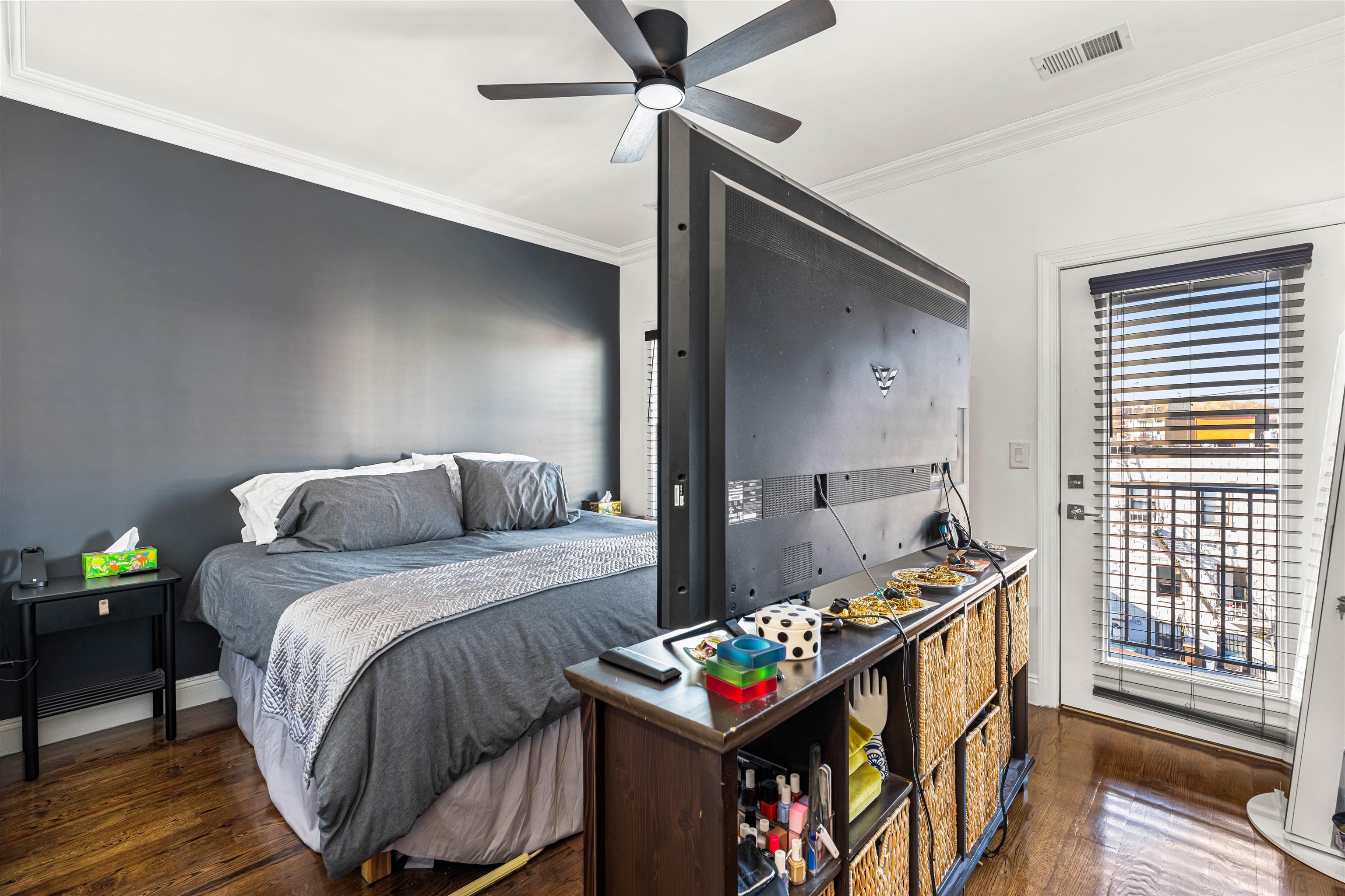 193 Halladay Street Jersey City, NJ 07304 - Photo 18 of 49