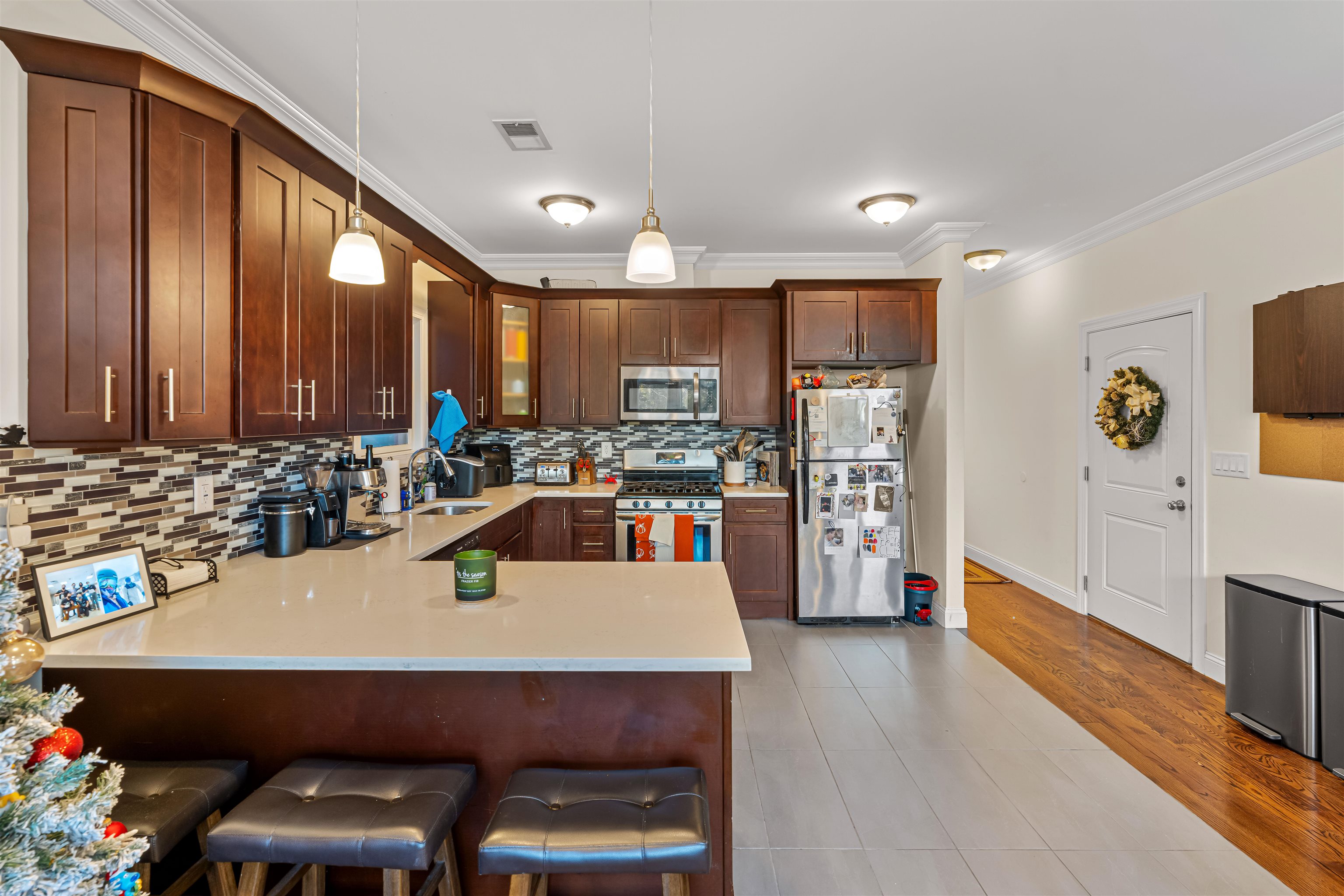 193 Halladay Street Jersey City, NJ 07304 - Photo 32 of 49