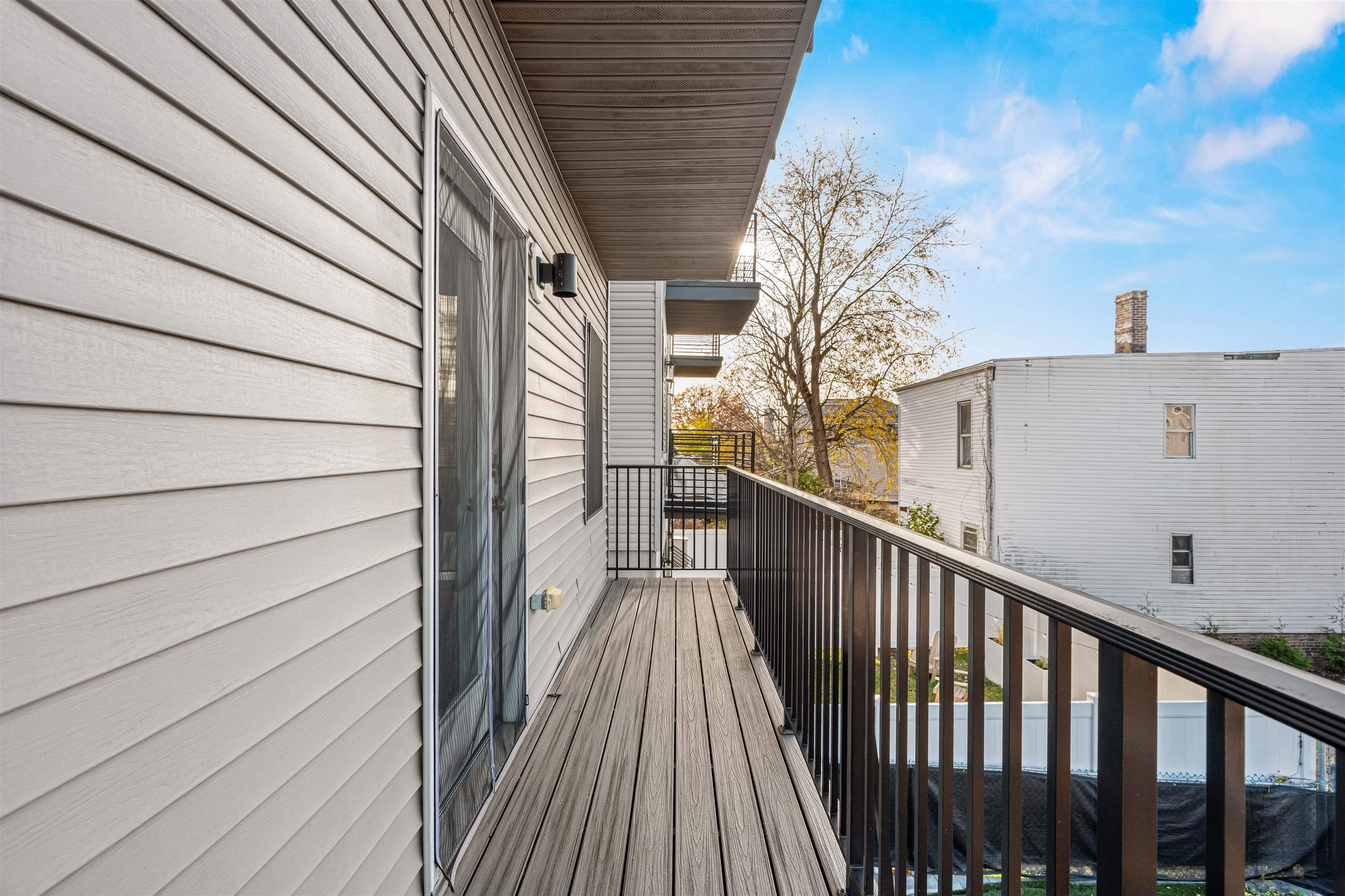 193 Halladay Street Jersey City, NJ 07304 - Photo 39 of 49