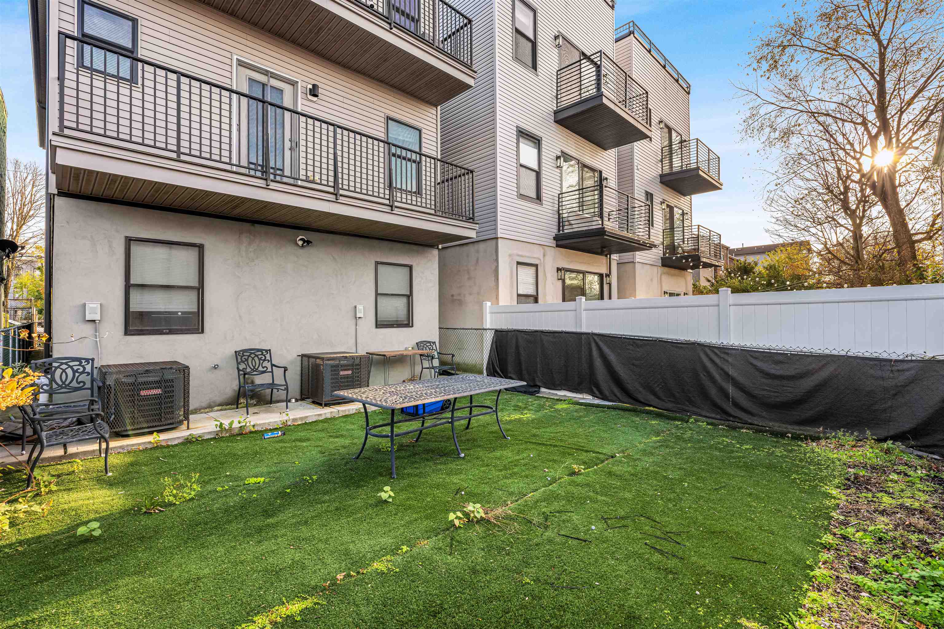 193 Halladay Street Jersey City, NJ 07304 - Photo 47 of 49